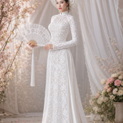 Taskopen Lotus Blossom Traditional Ao Dai Set